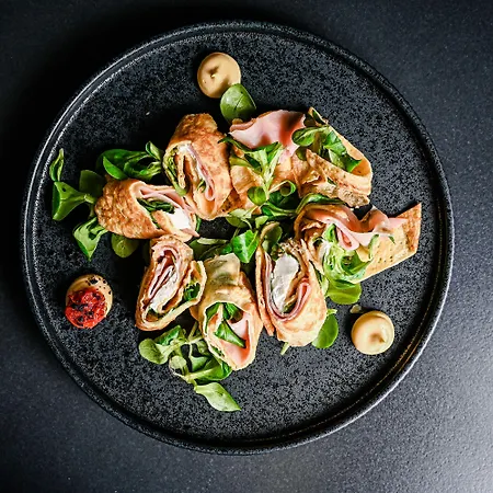 酒店 Bevanda & Restaurant - Unique Adriatic 奥帕提亚