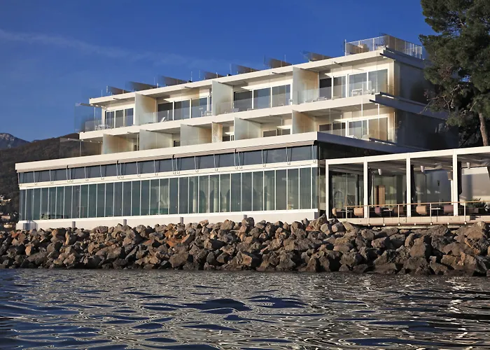 Bevanda & Restaurant - Unique Adriatic Ξενοδοχείο Οπατία